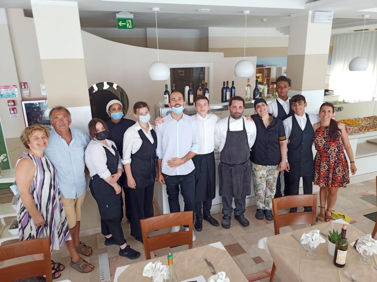 Hotel La Residenza Riccione Luaran gambar