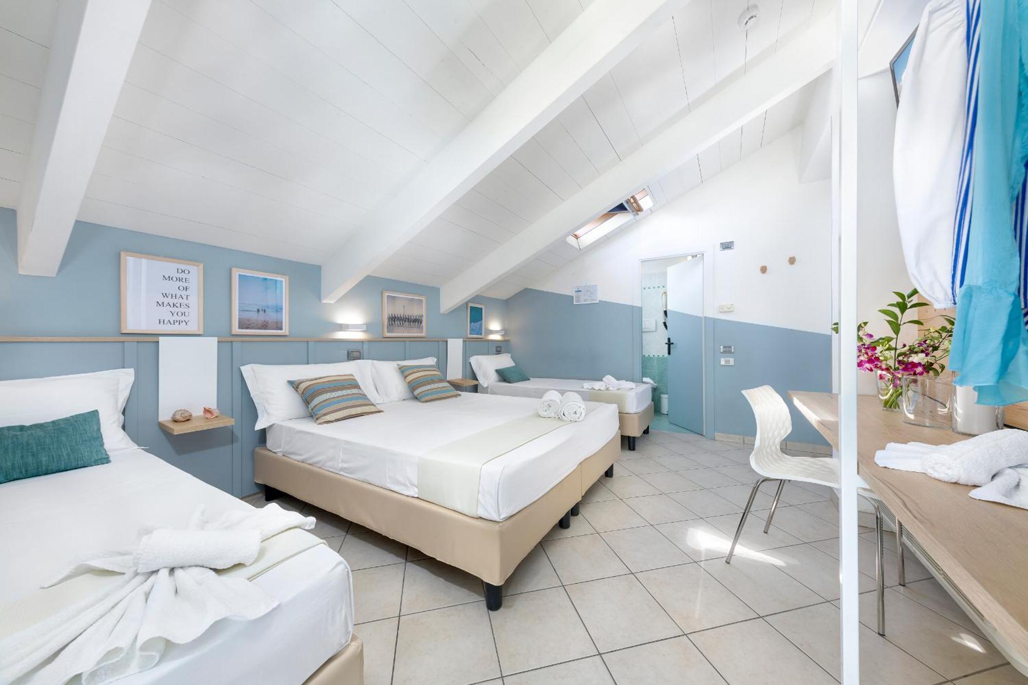 Hotel La Residenza Riccione Bilik gambar